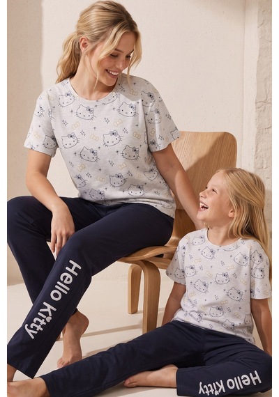 Siyah İnci Hello Kitty Lisanslı %100 Pembe Çok Renkli Bisklet Yaka Pijama Takım 26120461 Gri