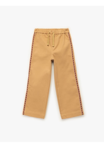 Koton Pamuklu Rahat Kesim Yüksek Bel Beli Bağcıklı Şerit Detaylı Geniş Paça Pantolon Kahverengi 6wkg40028aw Kahve Koton Pamuklu Rahat Kesim Yüksek Bel Beli Bağcıklı Şerit Detaylı Geniş Paça Pantolon Kahverengi 6wkg40028aw Kahve