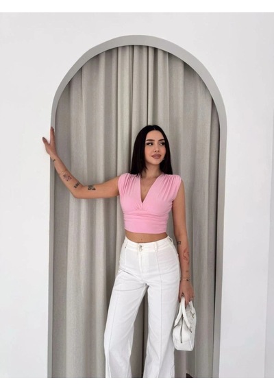 Freedom Storee Kadın Vatkalı Kolsuz V Yaka Drapeli Crop Bluz Likralı Fit - Pembe Çok Renkli