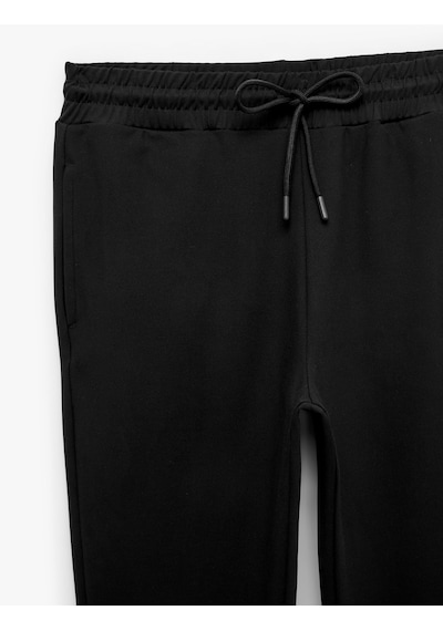 Koton Straight Fit Cepli Beli Bağcıklı Jogger Spor Eşofman Altı Siyah 7wam40050nk