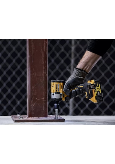 Dewalt DCF922P2T-QW 18V 5.0Ah Li-Ion Kömürsüz Çift Akülü Somun Sıkma