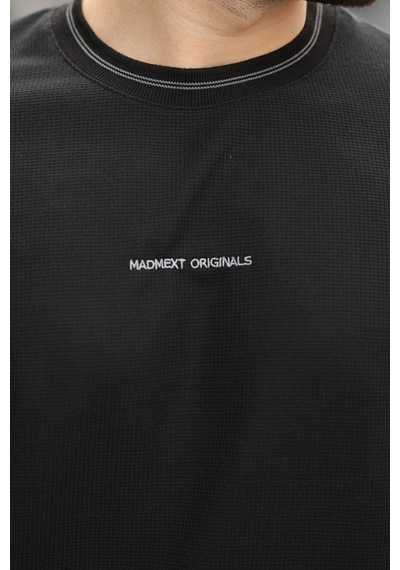 Madmext Siyah Nakış Detaylı Basic Erkek T-shirt E7106 Siyah