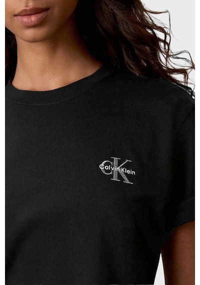 Calvin Klein Pamuklu Logolu Bisiklet Yaka T Shirt Lv047g826gub1 Kadın T Shirt Lv047g826g Ub1 Siyah Calvin Klein Pamuklu Logolu Bisiklet Yaka T Shirt Lv047g826gub1 Kadın T Shirt Lv047g826g Ub1 Siyah