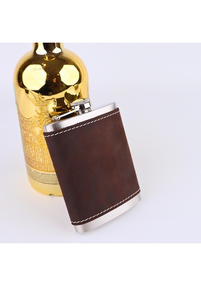 Perlotus 8 Oz 240 Cc Koyu Kahverengi Crazy Deri Kılıflı El Yapımı Çelik Viski Cep Matarası Kahverengi