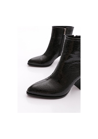 Dgn 902 Kadin Topuklu Bot Siyah Croco