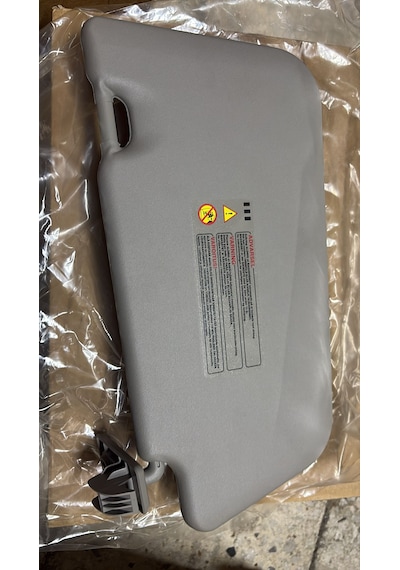 Nissan Micra Güneşlik Sağ K12 2004-2009 Adet