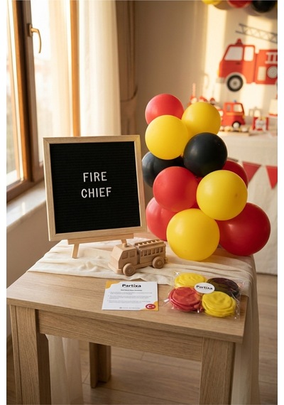 İtfaiyeci Temalı Doğum Günü Süsleme Mini Set Siyah Keçe Yazı Panosu Standlı Balon Zincirli İtfaiye Aracı Konsepti Çocuk