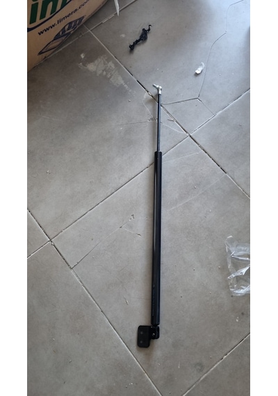 E2200 Sağ Bagaj Amortisör Mhr02770 S46d62364