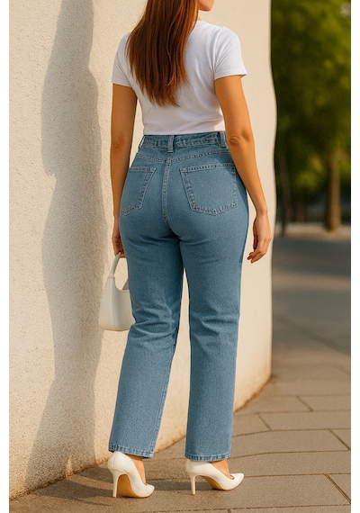 Cedy Denim Cedy Denım - Kadın Büyük Benden Boru Paça Yüksek Bel Regular Fit Likralı Pantolon C626 Açık Mavi
