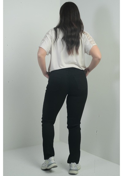 By Saygı Kadın Yüksek Bel Boru Paça Büyük Beden Likralı Kot Pantolon-40350 Siyah