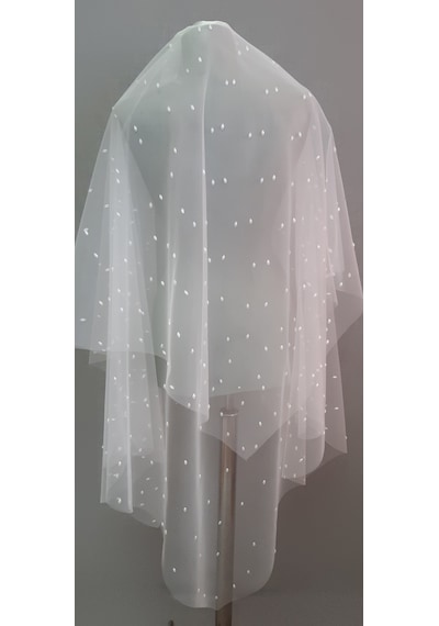 Suzanna Moda Özel Tasarım Oval Sivri Uç İncili Taraklı Kırık Beyaz Gelin Duvağı 1.25 M & 85 Cm Çift Kat Suzanna Moda Özel Tasarım Oval Sivri Uç İncili Taraklı Kırık Beyaz Gelin Duvağı 1.25 M & 85 Cm Çift Kat