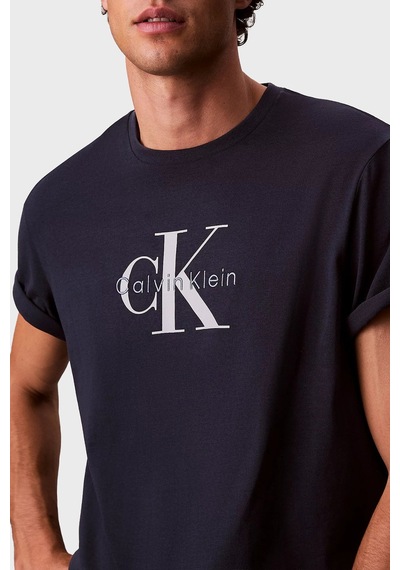 Calvin Klein Erkek Marka Logolu Organik Pamuklu Günlük Kullanıma Uygun Lacivert T-shirt Lv04rb862g Cef Calvin Klein Erkek Marka Logolu Organik Pamuklu Günlük Kullanıma Uygun Lacivert T-shirt Lv04rb862g Cef