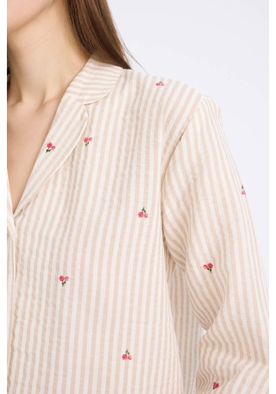 DeFacto Pijama Yaka Müslin Pijama Üstü-Fall in Love E3111AX25SPER118