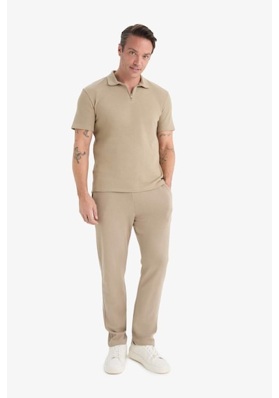 DeFacto Regular Fit Polo Yaka Kısa Kollu Dokulu Tişört E4027AX25SPBG769