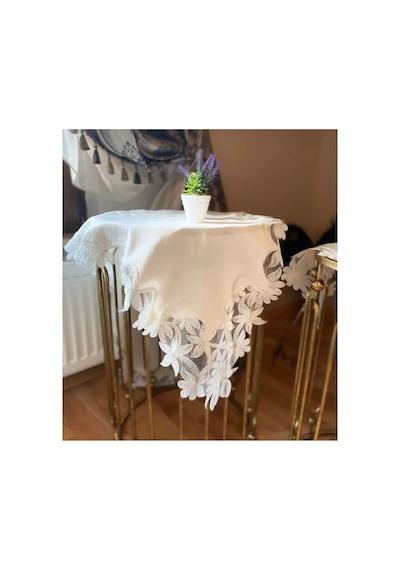 Salon Takımı Çeyizlik Helena Model Krem 5 Parça Keten Dantelli Runner Seti Bzckh607 Çok Renkli