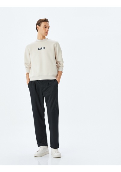 Koton Bisiklet Yaka Pamuk Karışımlı Şardonlu Slogan İşlemeli Sweatshirt Bej 5wam70234mk Ekru