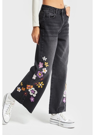 Itsbasic Kadın Koyu Füme Renk Çiçek Nakışlı Culotte Fit Tasarım Denim Jean