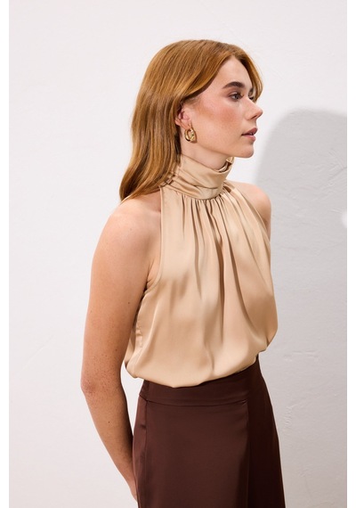 Sateen Boğazlı Kolsuz Bluz - Camel-136544 CAMEL