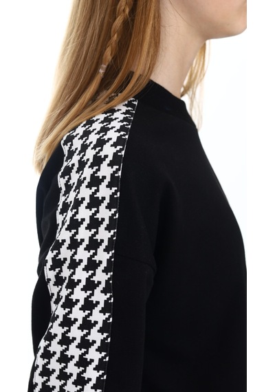 Kız Çocuk Relax Fit Dik Yaka Düşük Omuz Kolu Garnili Sweatshirt - 2 İplik Siyah