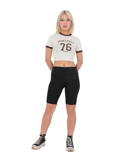 Sortie Collection Bisiklet Yaka Önü Baskılı Pamuklu Crop Tişört Taş