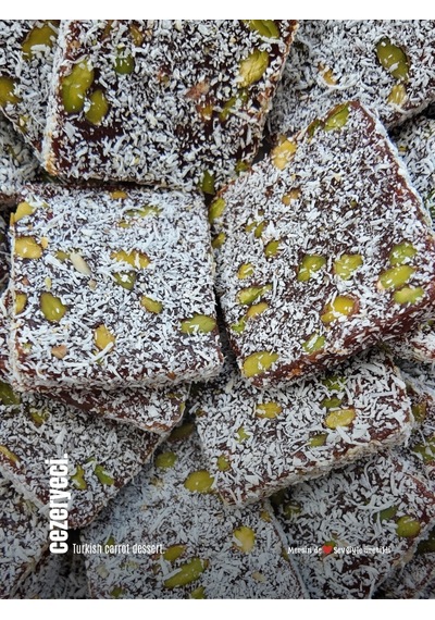 Cezeryeci Antep Fıstıklı Cezerye 1 KG