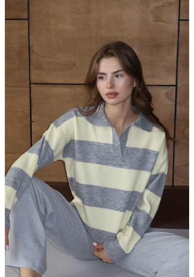 Park Karon Kadın Gri Oversize Çizgili Polo Yaka Triko Kazak Gri