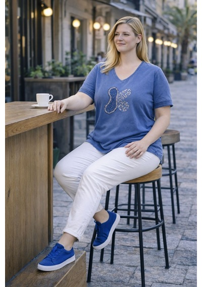 Cedy Denim Cedy - Kadın Özel Tasarım Esnek, Pul Payet, Dantel Detaylı Yıkamalı V Yaka Büyük Beden Tişört Mavi Cedy Denim Cedy - Kadın Özel Tasarım Esnek, Pul Payet, Dantel Detaylı Yıkamalı V Yaka Büyük Beden Tişört Mavi