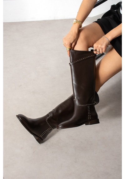 Dabab Shoes Frıo Kadın Acı Kahve Cilt Troklu Metal Tokalı Sıcak Astarlı Kaymaz Taban 3 Cm Topuklu Uzun Konç Çizme Acı Kahverengi Dabab Shoes Frıo Kadın Acı Kahve Cilt Troklu Metal Tokalı Sıcak Astarlı Kaymaz Taban 3 Cm Topuklu Uzun Konç Çizme Acı Kahverengi