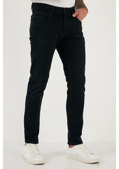 Buratti Pamuklu Normal Bel Regular Fit Boru Paça Jeans Erkek Kot Pantolon 2211C05Parma Koyu Lacivert Buratti Pamuklu Normal Bel Regular Fit Boru Paça Jeans Erkek Kot Pantolon 2211C05Parma Koyu Lacivert