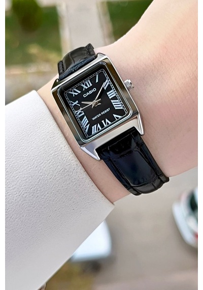 Casio Csıste138 Kadın Kol Saati