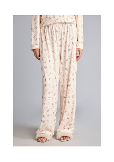 Defacto Regular Fit Çiçekli Uzun Kollu Üst Geniş Kesim Alt 2li Pijama Takım I5522ax26aubg824 Bej-bg824
