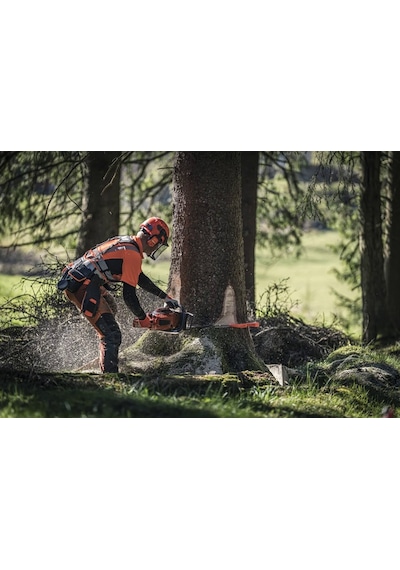 Husqvarna 572XP 4.3 KW Ağaç Kesme Makinesi