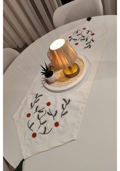 Punch Nakışlı 1 Adet Runner & Amerikan Servisi & Masa Örtüsü Beyaz - 704788391 Beyaz