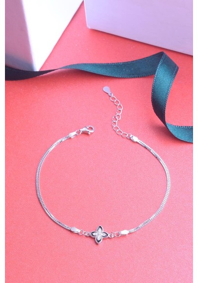 Innuendo Jewelry 925 Ayar Gümüş Taşlı Yonca Bileklik Gümüş