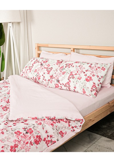 Flower World Pamuklu Çift Kişilik Kırmızı Nevresim Seti Lastikli Çarşaflı 200x220 Cm