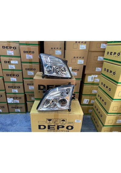 Opel Vectra C 2002-2005 Arası Depo Sağ Ve Sol Far D2s Xenon Takım 1216124 / 1216125