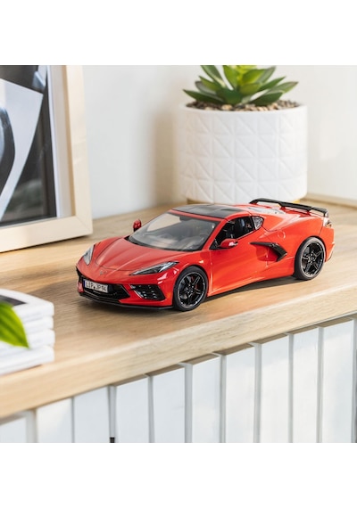 Revell Maket Model Kit Corvette C8 Coupé 7714