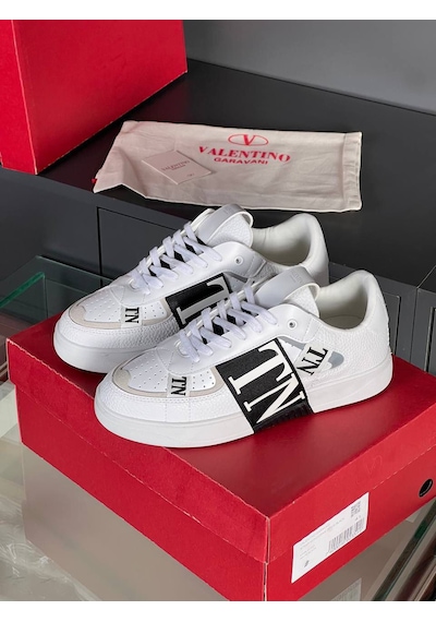 Favorispor Valentino Garavani Vl7n Logolu Bantlı Beyaz Deri Sneaker Beyaz Siyah
