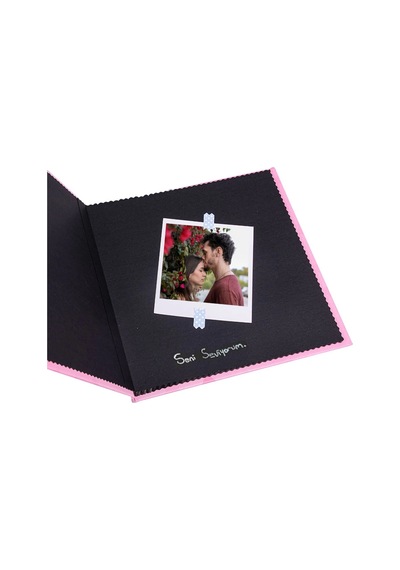 Kalpli Pembe Anı Defteri 20x20 Cm Siyah Sayfalı Fotoğraf Defteri