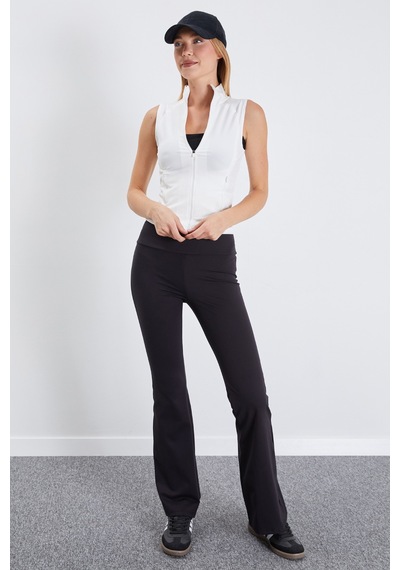 Fullamoda Dik Yaka Dalgıç Kumaş Slim Fit Yelek Beyaz
