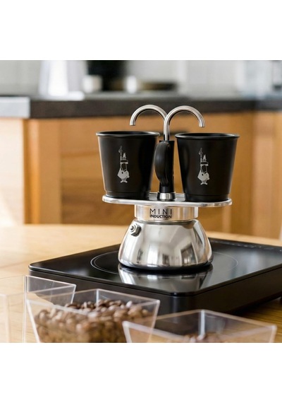 Set Mini İndüksiyon: Ocak Üstü Espresso Pişirici + 2 Cups - İndüksiyon Ocak Türleri İçin Uygundur