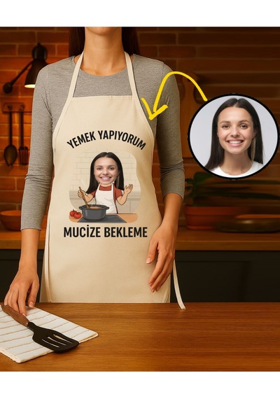 Kişiye Özel Karikatür Fotoğraflı Mutfak Önlüğü Mucize Bekleme Krem