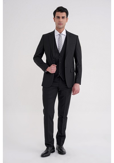 Efor Slim Fit Çift Yırtmaç Dokulu %97 Yün Esnek Siyah Yelekli Klasik Takım Elbise Tk 936 Siyah Efor Slim Fit Çift Yırtmaç Dokulu %97 Yün Esnek Siyah Yelekli Klasik Takım Elbise Tk 936 Siyah
