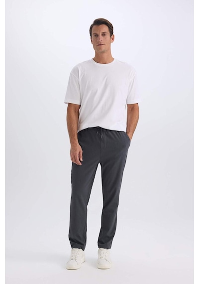 DeFacto Relax Fit Rahat Kesim Düz Paça Krinkıl Yazlık Kumaş Pantolon C3930AX25SPAR15
