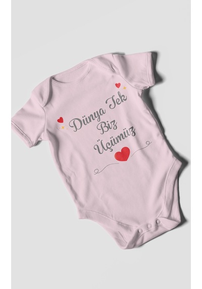 Morivokids Dünya Tek Biz Üçümüz Kısa Kollu Bebek Body %100 Pamuk Bebe Pembe