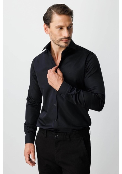 İgs Siyah Slim Fit Dar Kalıp Klasik Yaka Düz Uzun Kollu Cepsiz %100 Pamuk Non Iron Gömlek -26242 SİYAH İgs Siyah Slim Fit Dar Kalıp Klasik Yaka Düz Uzun Kollu Cepsiz %100 Pamuk Non Iron Gömlek -26242 SİYAH
