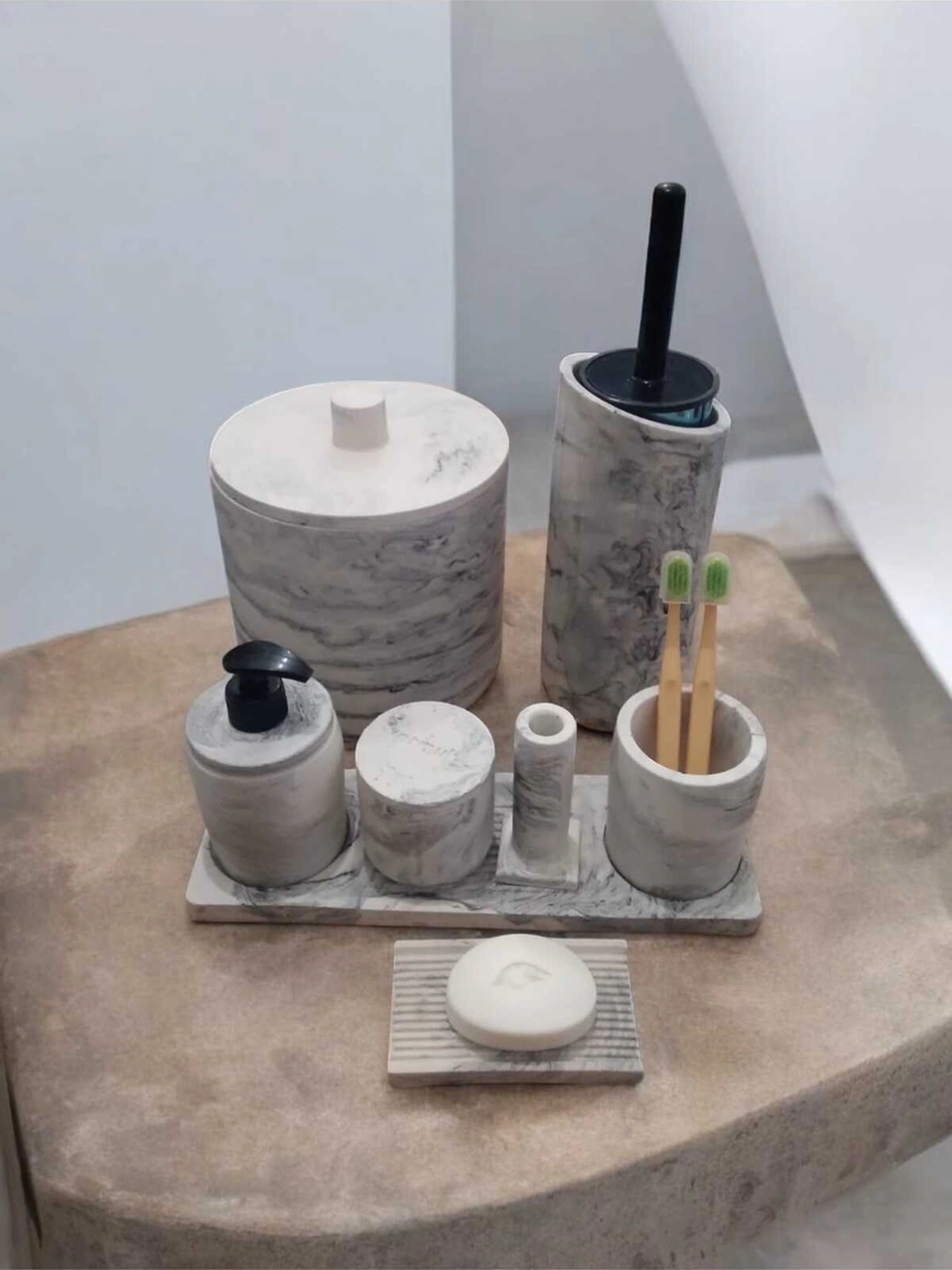 Mermer Desenli Tam Beton Banyo Seti Tuvalet Wc Sıvı Sabunluk Diş Fırçalığı Aksesuar Takım Gri