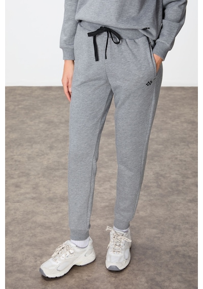 Tommy Life Gri Melanj Kompakt Pamuklu Kalın Pürüzsüz Dokulu O Yaka Oversize Fit Kadın Eşofman Takım - 95341 GRİ MELANJ Tommy Life Gri Melanj Kompakt Pamuklu Kalın Pürüzsüz Dokulu O Yaka Oversize Fit Kadın Eşofman Takım - 95341 GRİ MELANJ
