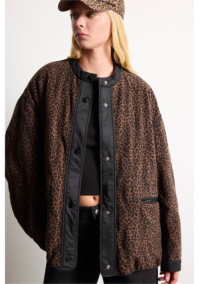 Defacto Relaxed Fit Bisiklet Yaka Leopar Desenli Çıtçıtlı Mont H8587ax26wnbk81 Siyah-bk81