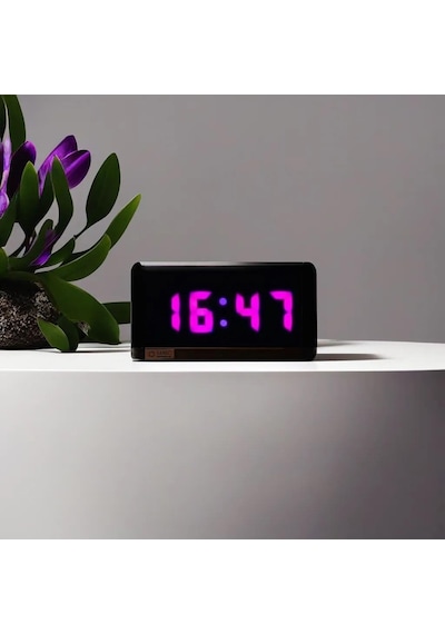 Dijital Led Duvar Ve Masa Saat Derece Ve Nem - Mor Kasa Ölçüsü: 15x37 Cm